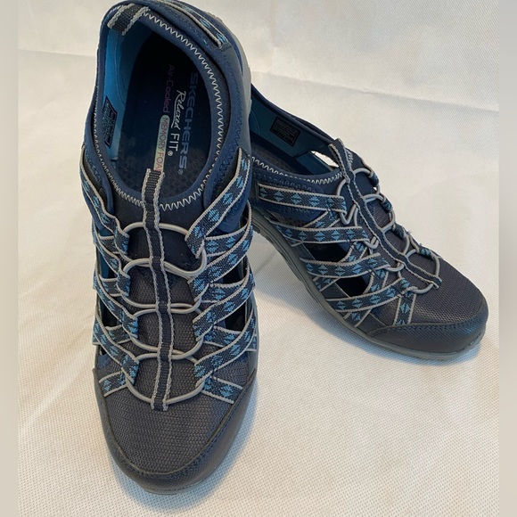 Skechers Shoes - Women’s Skechers Relaxed Fit Memory Foam Sneakers Shoes